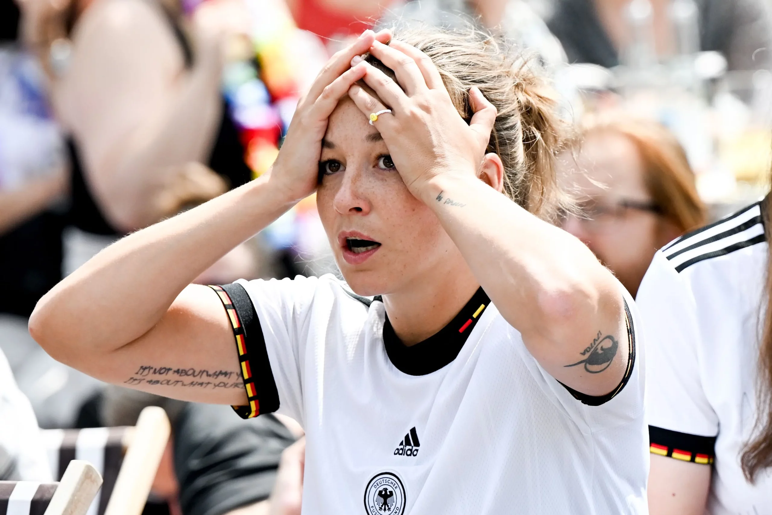 Für deutsche Fußballfrauen ist die WM-Seifenblase geplatzt - wie TV-Sommermärchen-Träume 